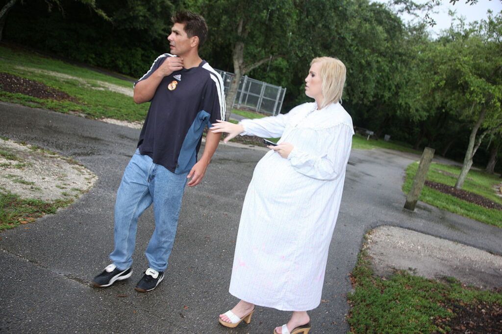 Drop Dead Gorgeous Amanda Bryant Gets Some Man Meat