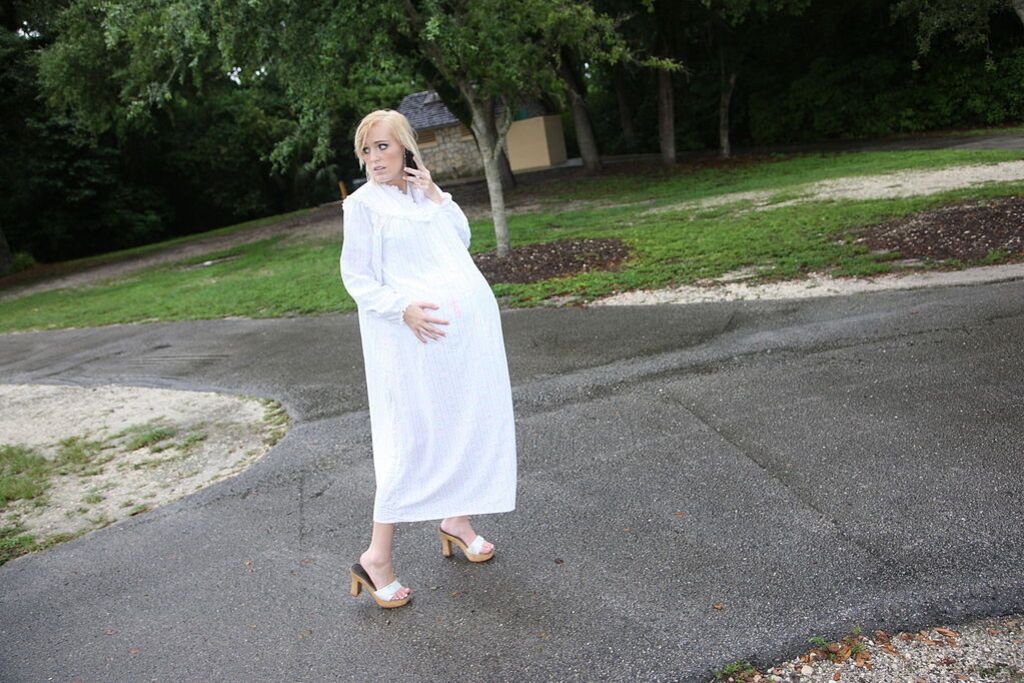 Drop Dead Gorgeous Amanda Bryant Gets Some Man Meat