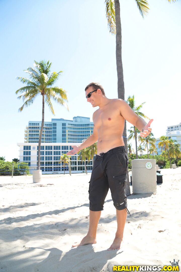 Beach Bum 2