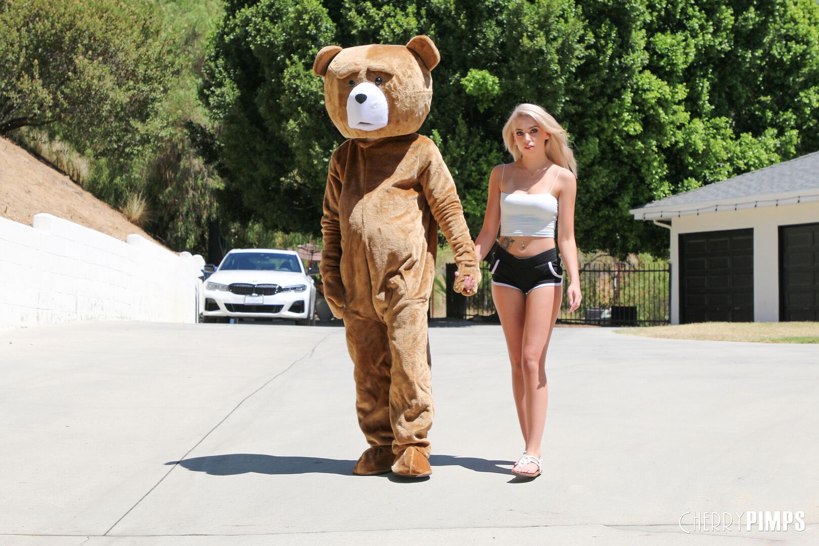 Madison Summers Loves Her Teddy Bear photo set - OK.PORN