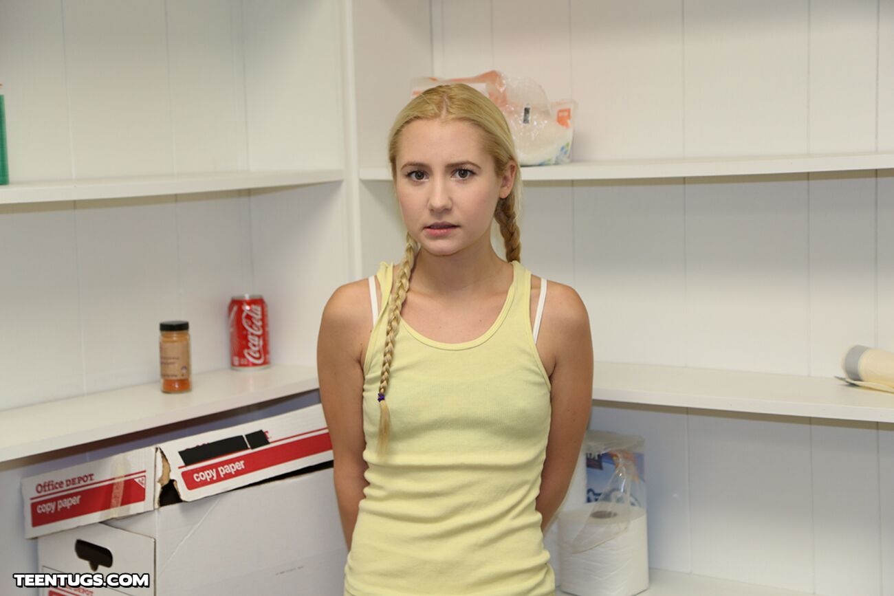 Pint Sized Penis Pumper