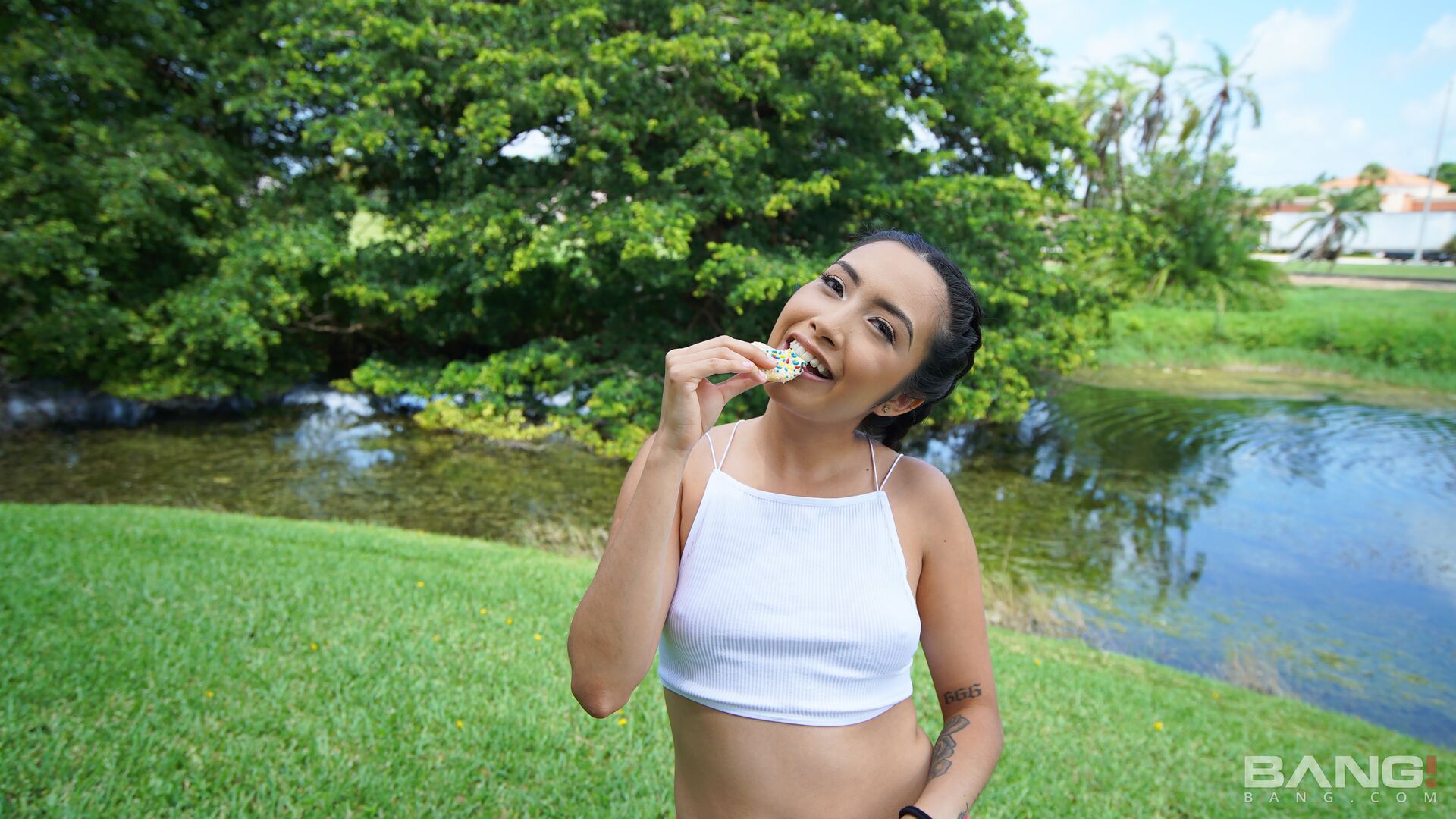 Paulina Ruiz Loves The Feeling Of Hard Dick In Her Mouth
