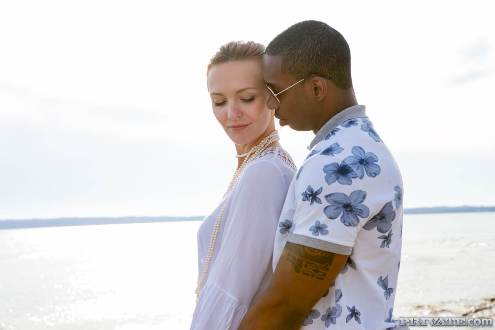 Belle Claire’s first anal interracial ends in creampie
