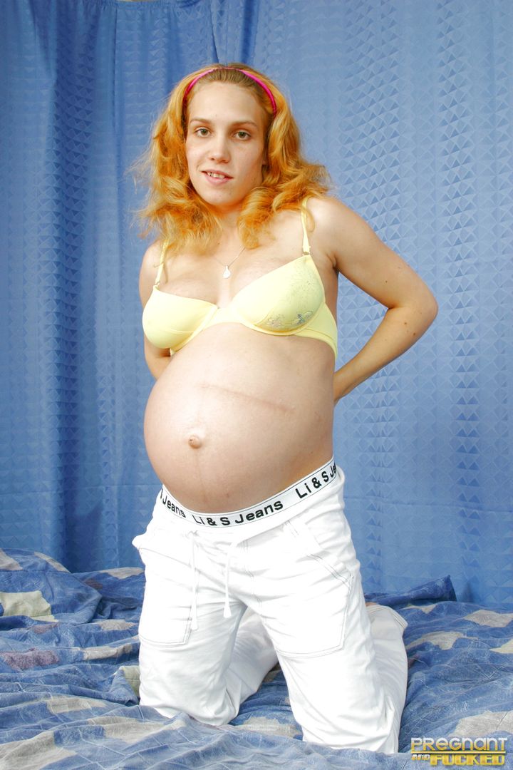 Pregnant toy play HDVPRG005