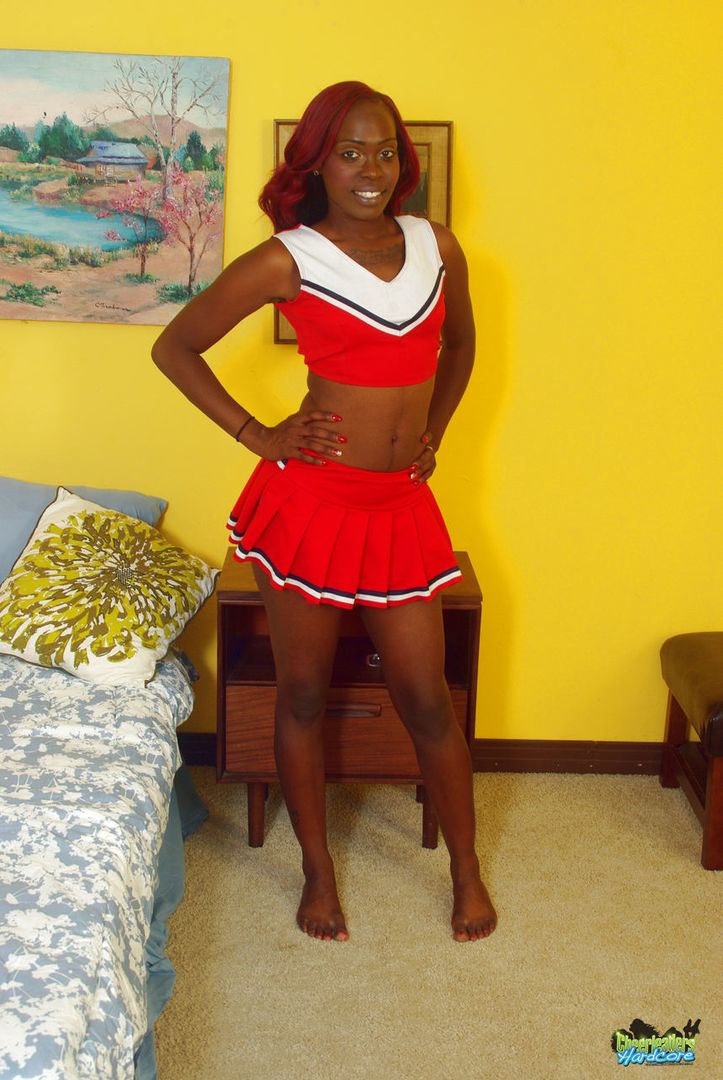 Kinky ebony cheergirl HDVU014