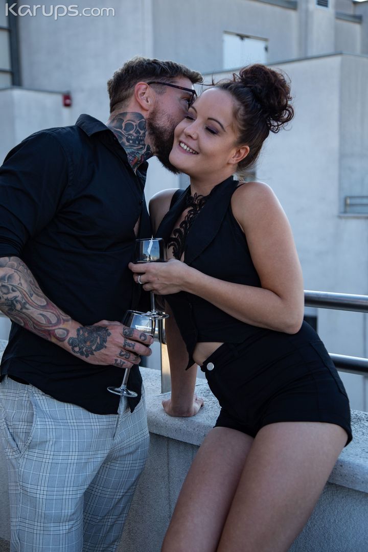 DICKED ON A DATE