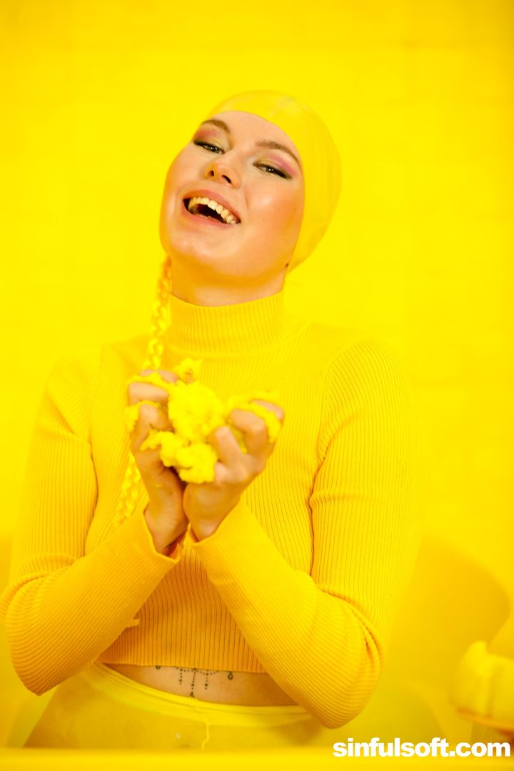Colors of Sin - Yellow