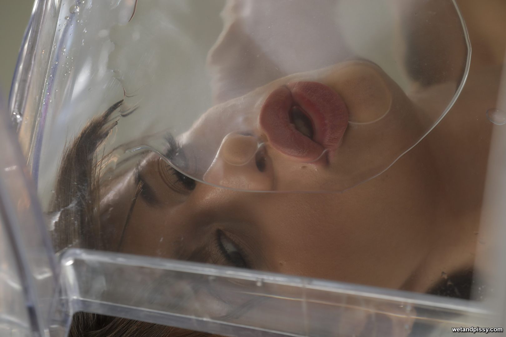 SILVIA — BATHROOM SATISFACTION