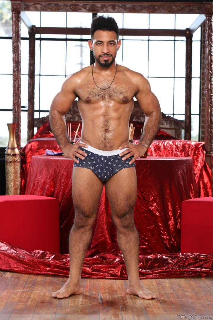 Take A Ride On The Bi Train - Aria Banks, Rodrigo Amor & Draven Navarro