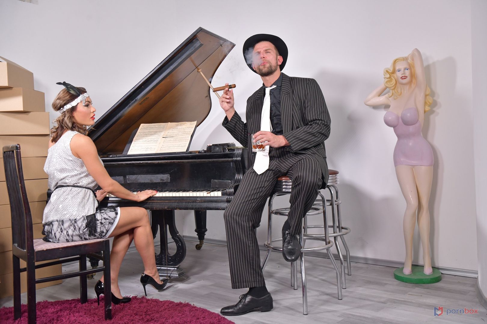 Vintage DP: Busty Pianist Kitana Lure Plugged in All Holes by 2 Gangsters GP2110