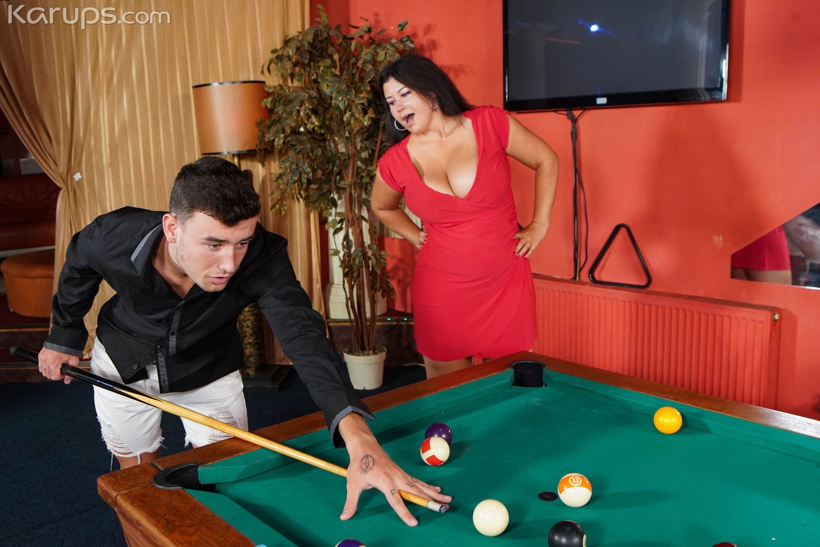 BIG TITS & BILLIARDS
