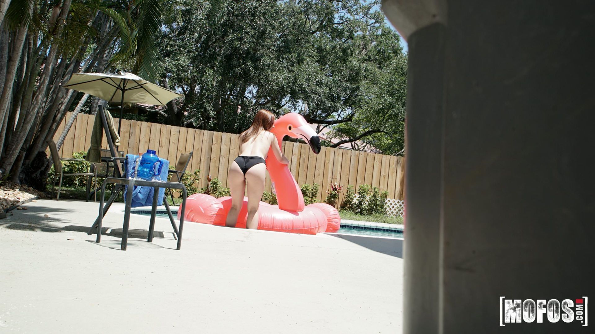 Poolside Peeking