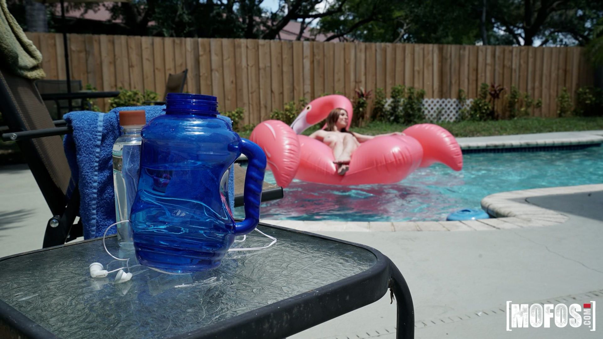 Poolside Peeking