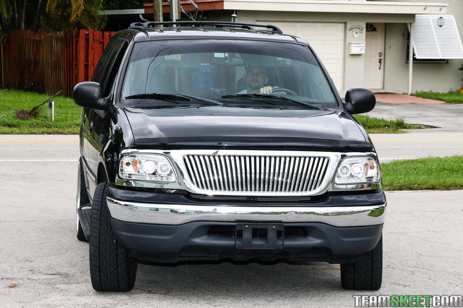 Kharlies Cupcake Sale