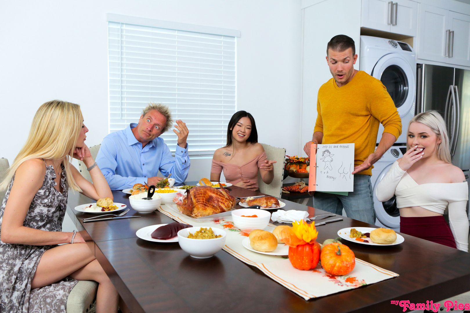 Stepbrother Is Thankful For His Penis - S22:E3