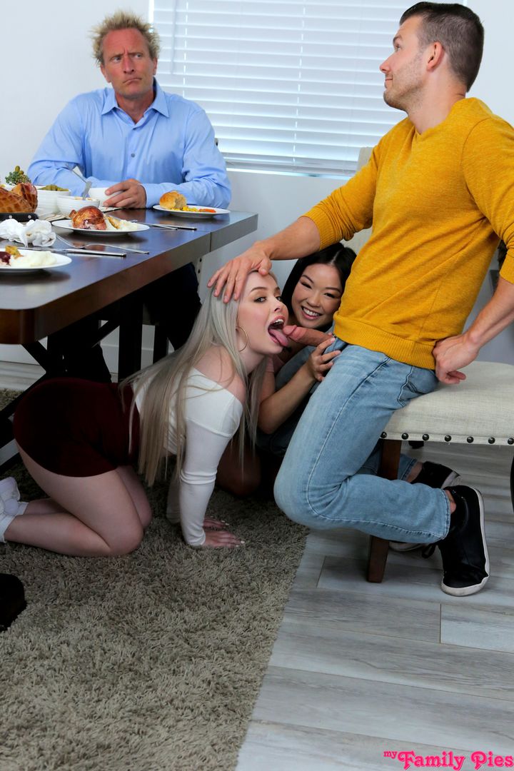 Stepbrother Is Thankful For His Penis - S22:E3