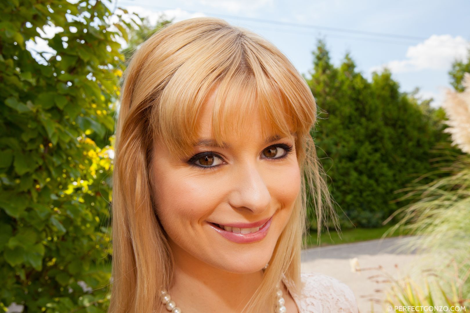 Charlyse Bella