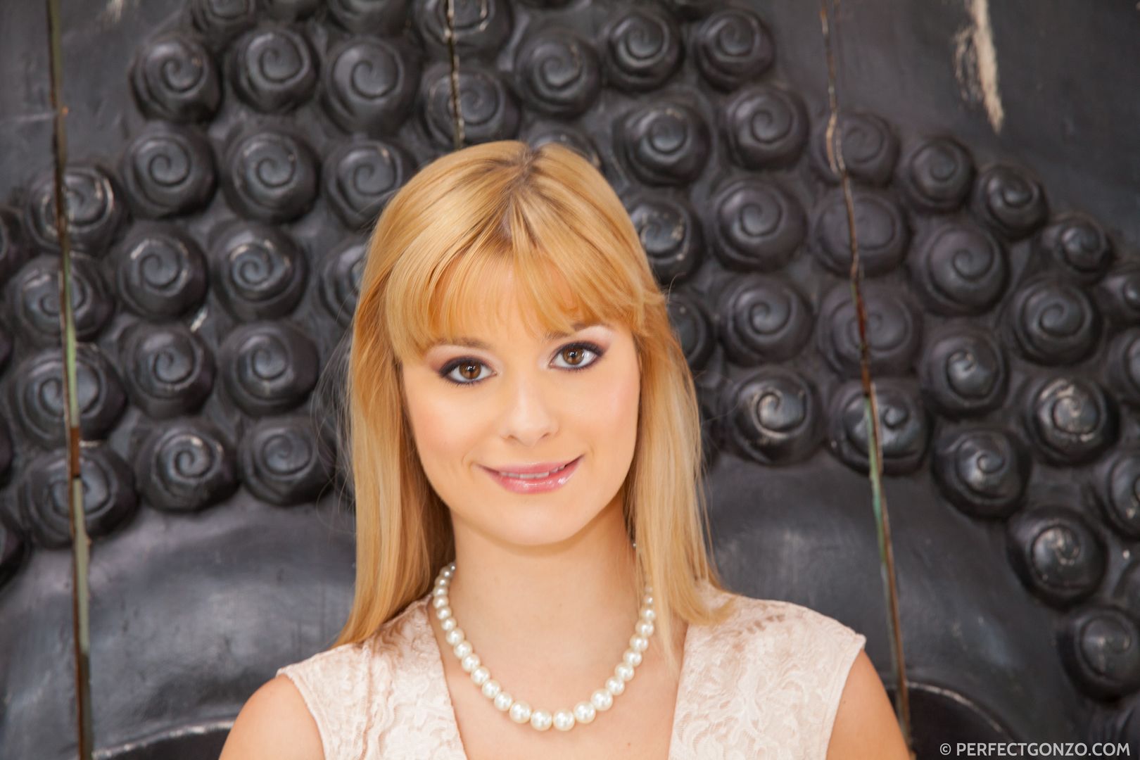 Charlyse Bella