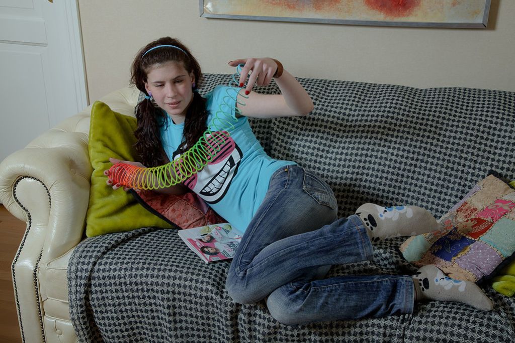 Young Brunette Millie Learns How to Give a Blowjob