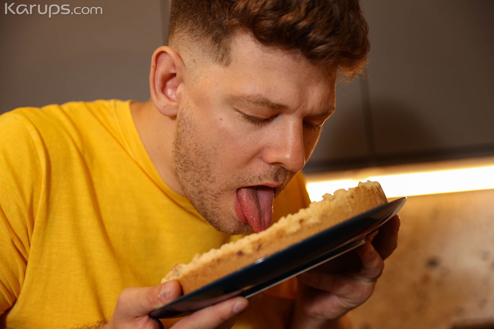 POUND MY PIE HOLE
