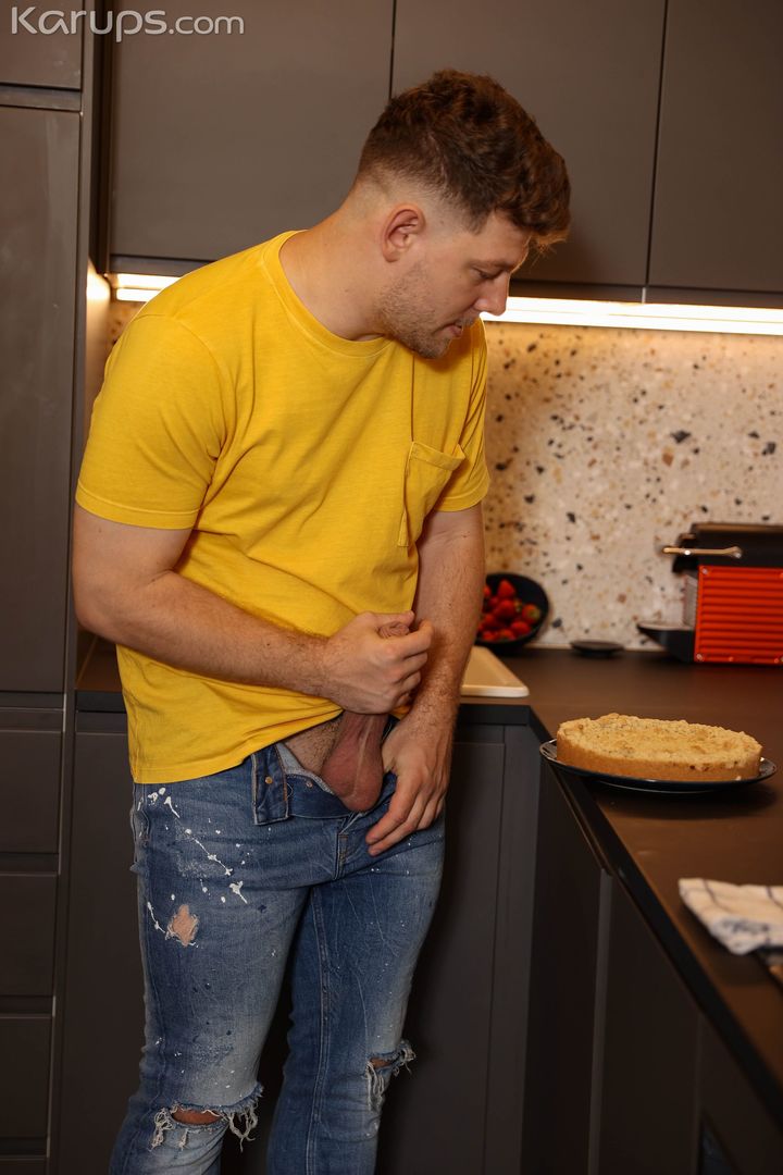 POUND MY PIE HOLE