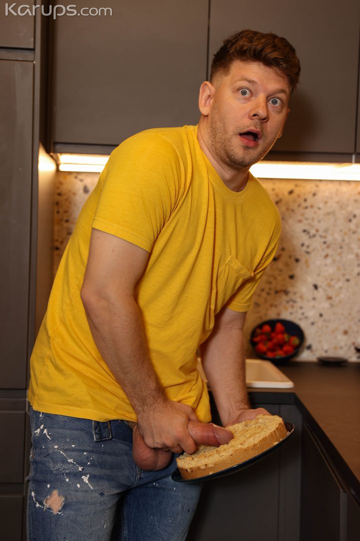 POUND MY PIE HOLE