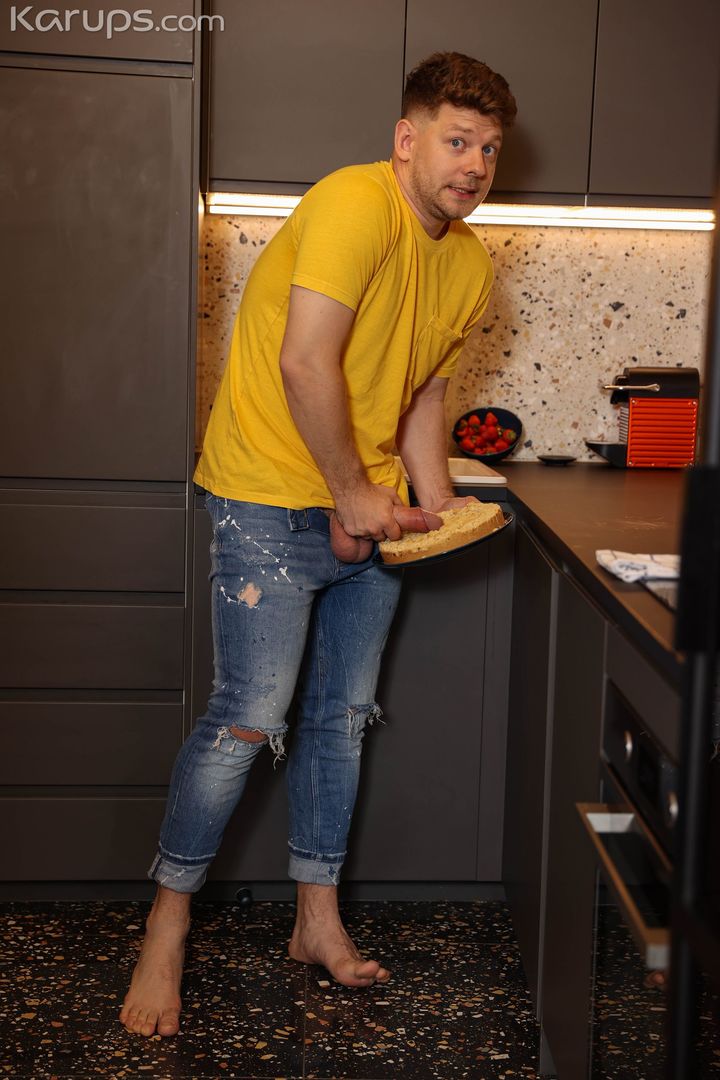 POUND MY PIE HOLE