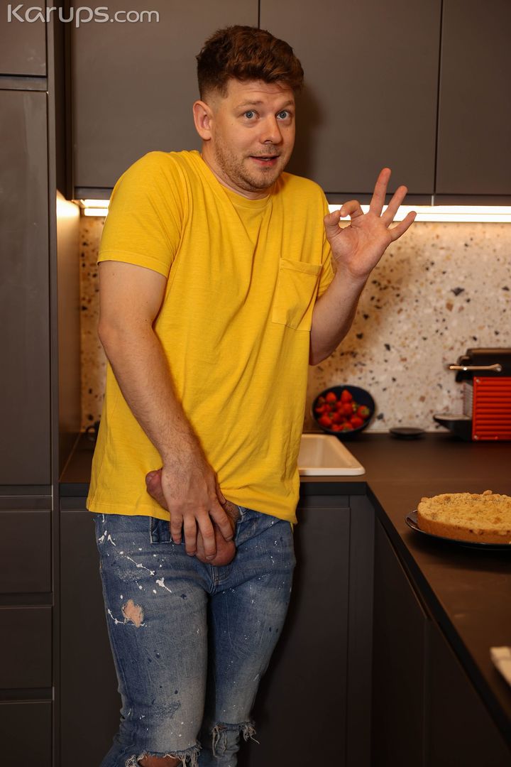 POUND MY PIE HOLE