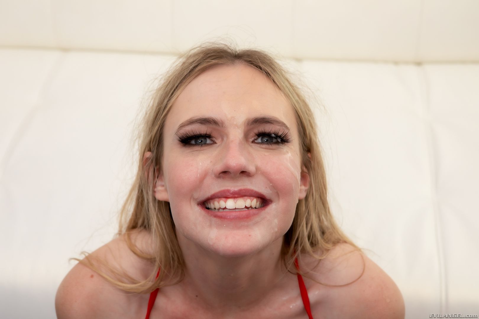 Rebel Rhyder: Triple Anal & Airtight!