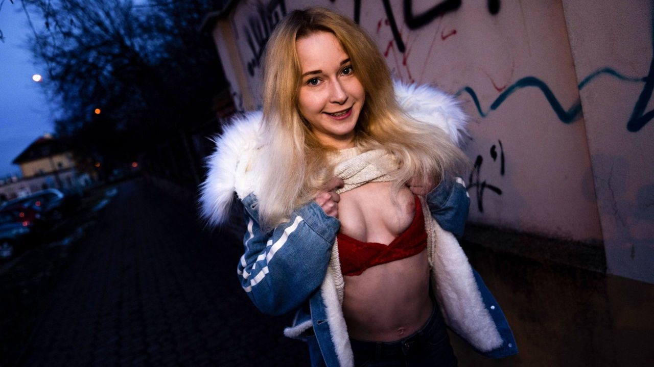 Fresh Face Model Facial