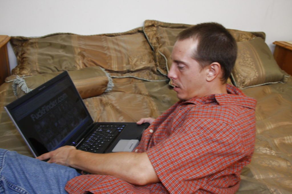 Lonely Scott Lyons Looking For Love Fucked Horny Anjanette