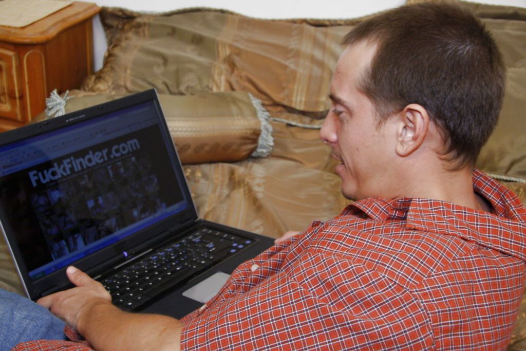 Lonely Scott Lyons Looking For Love Fucked Horny Anjanette