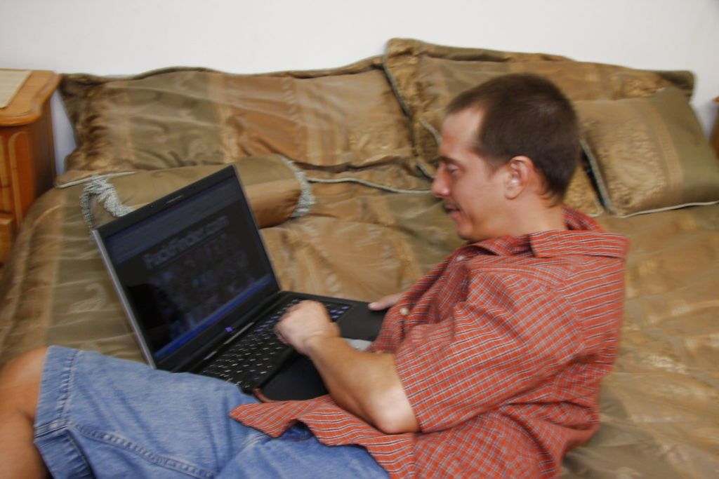 Lonely Scott Lyons Looking For Love Fucked Horny Anjanette