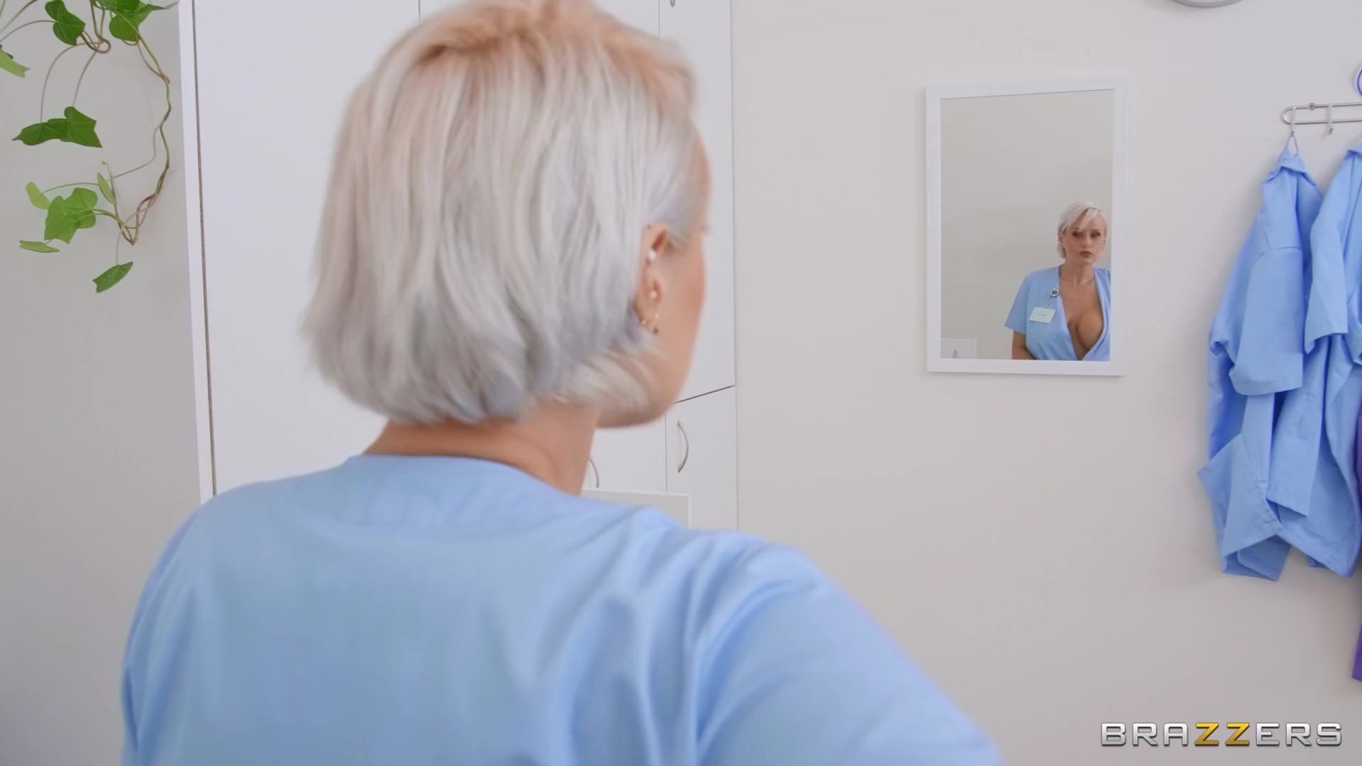 Nurse Gets A Glory Hole Ass Fuck photo set - OK.PORN