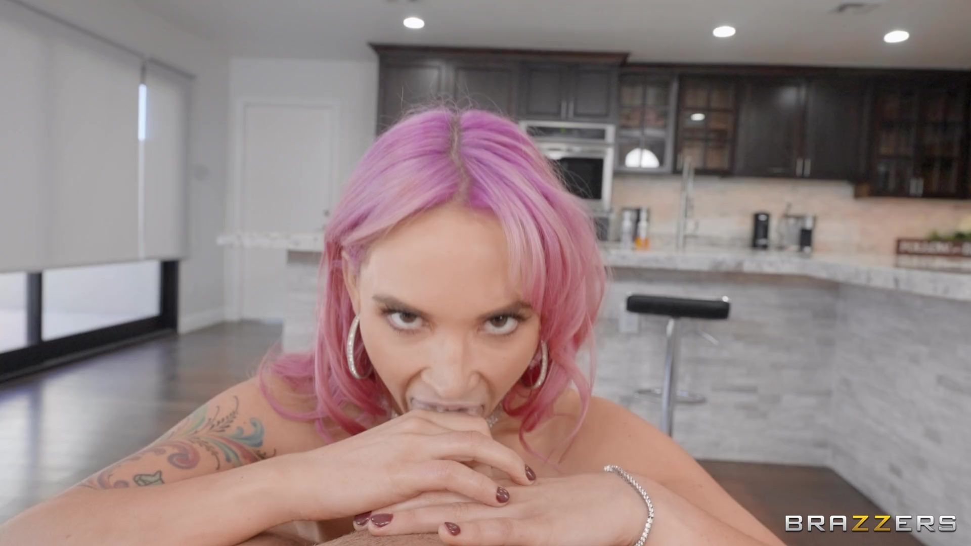 Revenge Of The Cake Woman