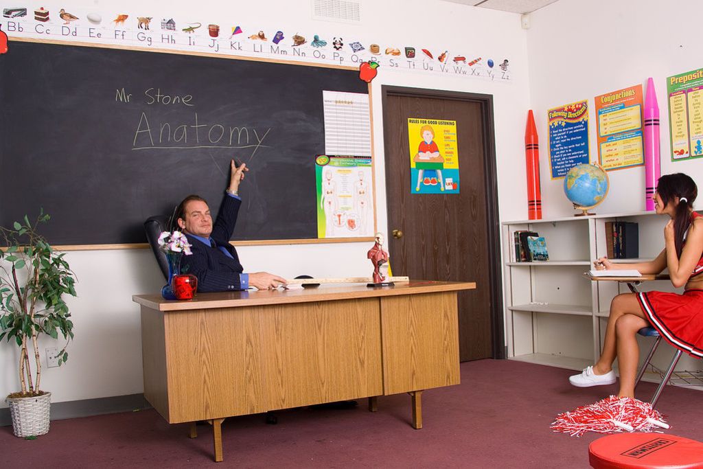 Schoolgirl Fucked And Cummed On By Teacher