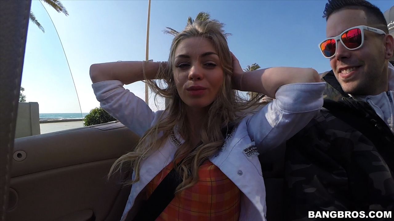 Lolly Rides Again! Public Fucking Extravaganza!