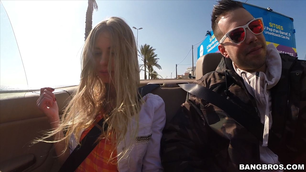 Lolly Rides Again! Public Fucking Extravaganza!