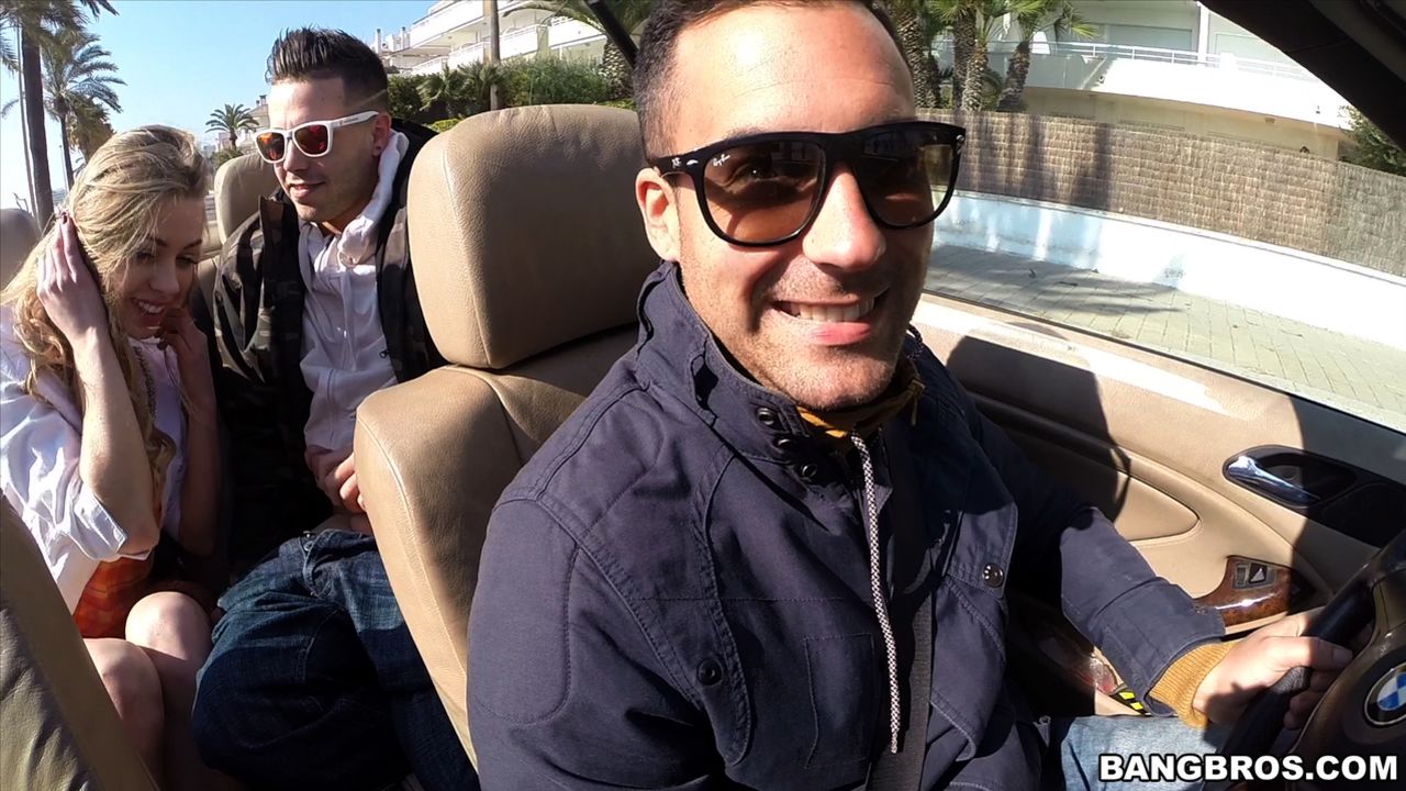 Lolly Rides Again! Public Fucking Extravaganza!