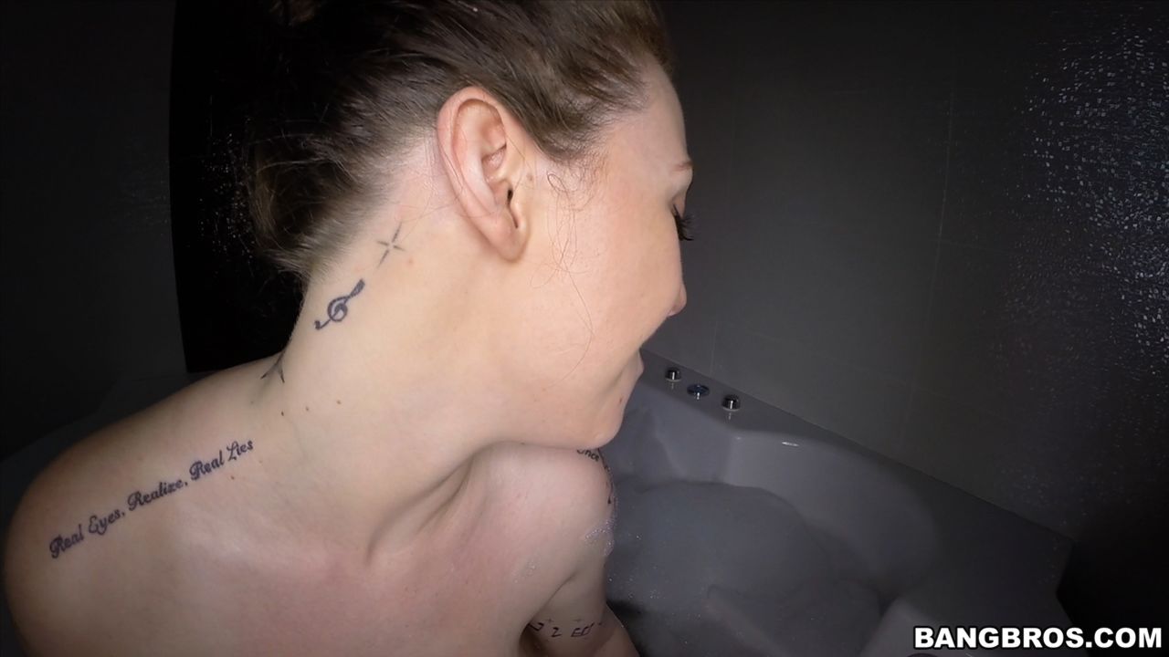 Harmony Reigns Over That Cock
