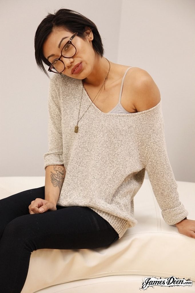 Aubrey Luna Loves Getting Her Pussy Eaten