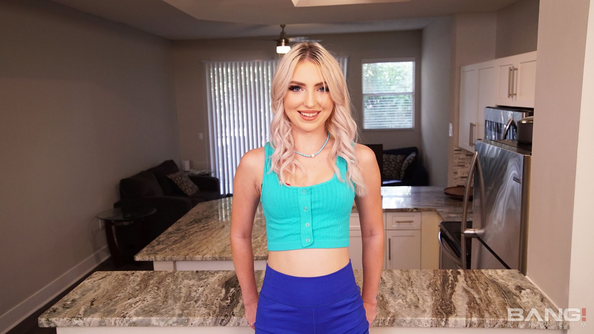 Britt Blair Gets Her Pussy Twisted By New Dick