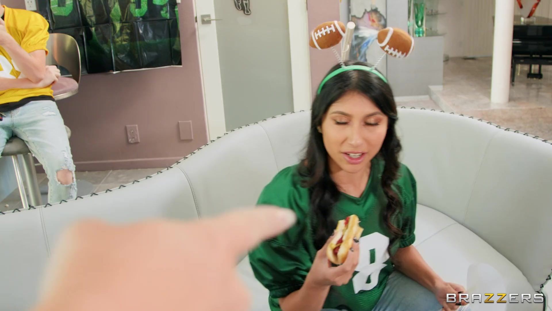Mom Throws A Football Party!