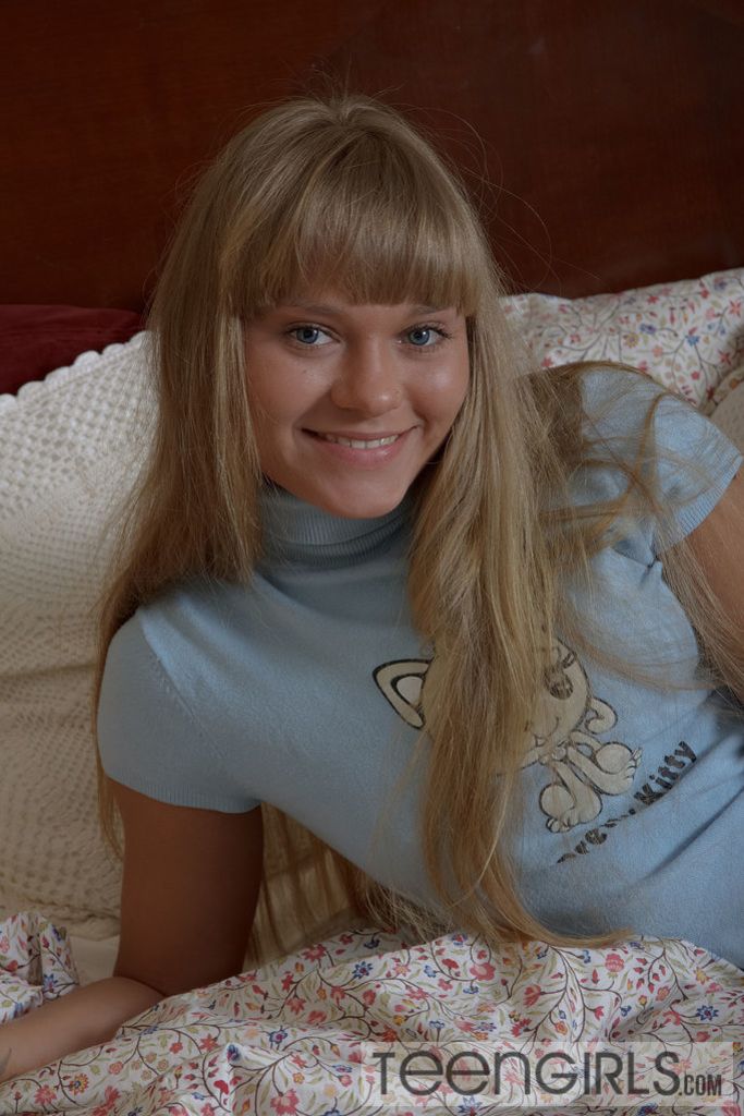 The Always Beautiful Teen Winter Can't Stop Fucking!