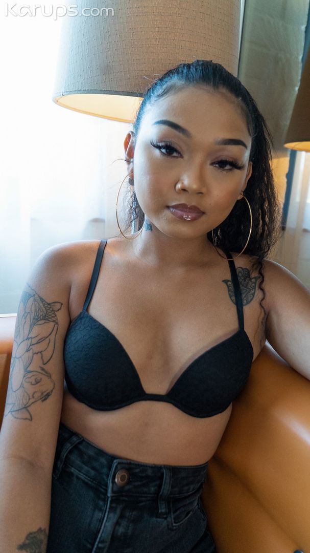 ASIAN ASS UP