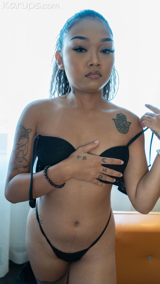ASIAN ASS UP