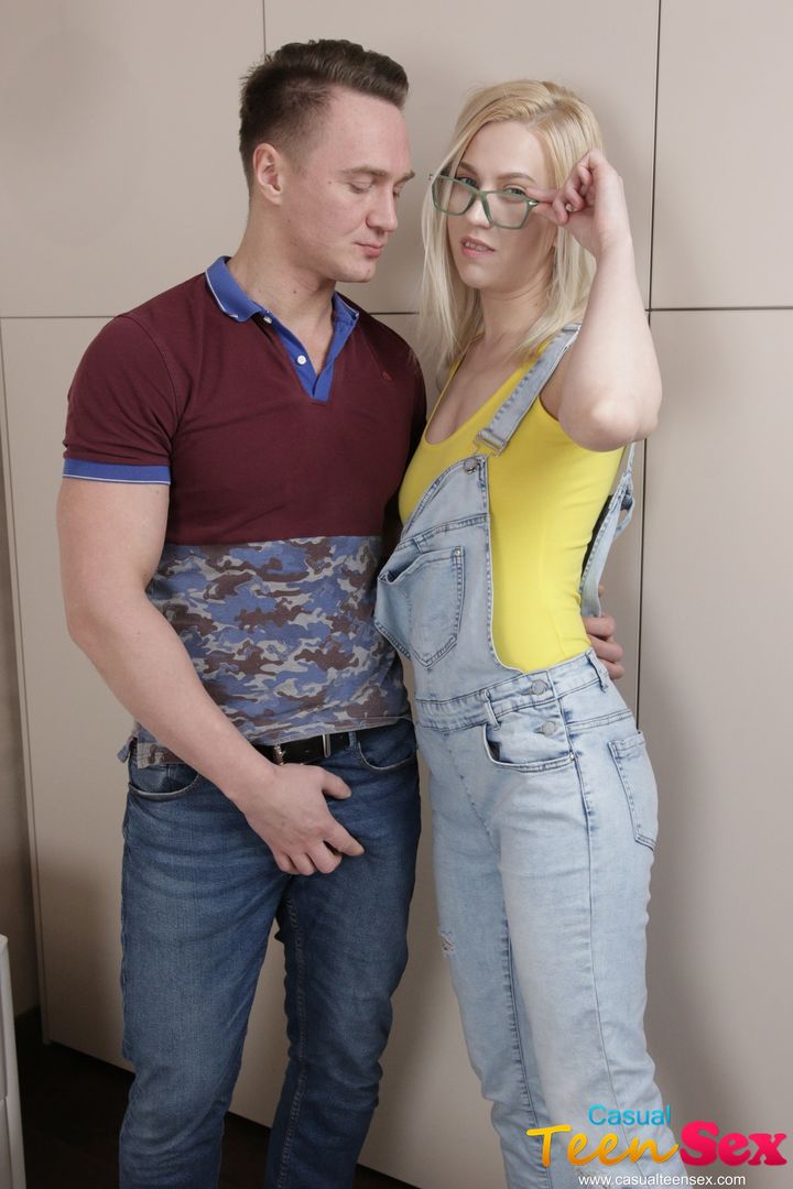 CUMMING ON TEENY'S EYEGLASSES