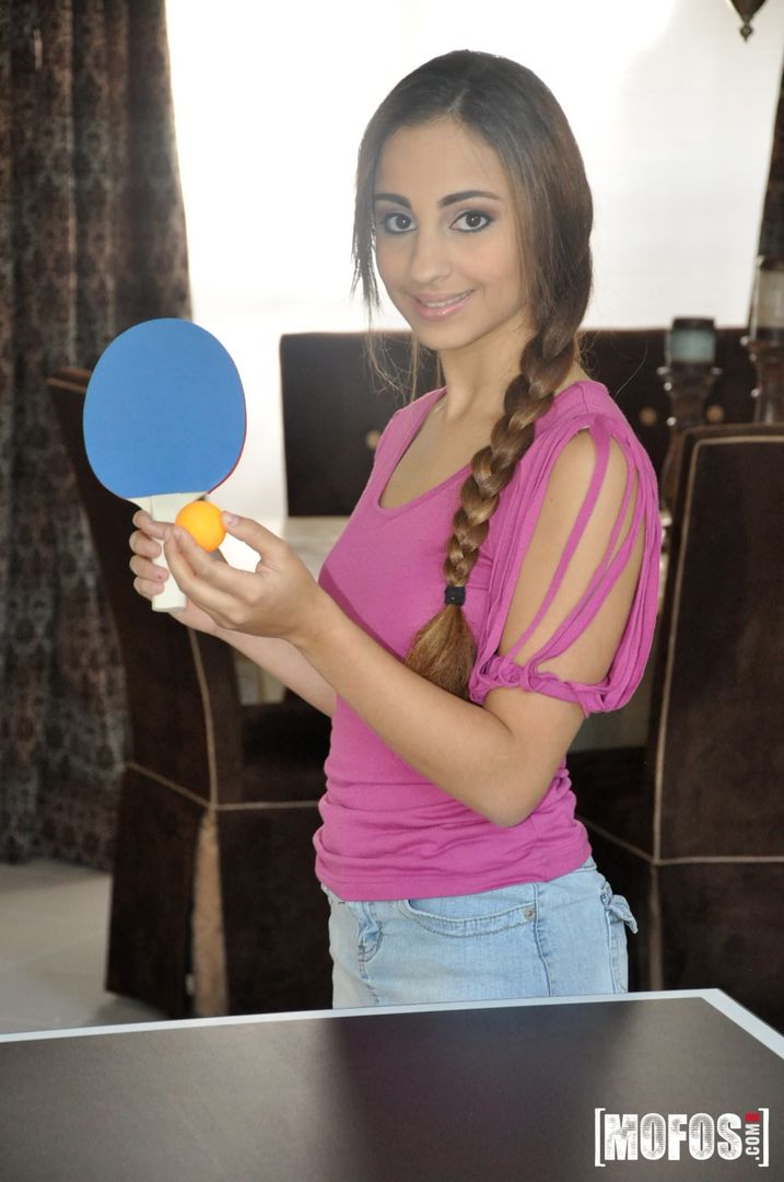 Sucking Balls at Table Tennis