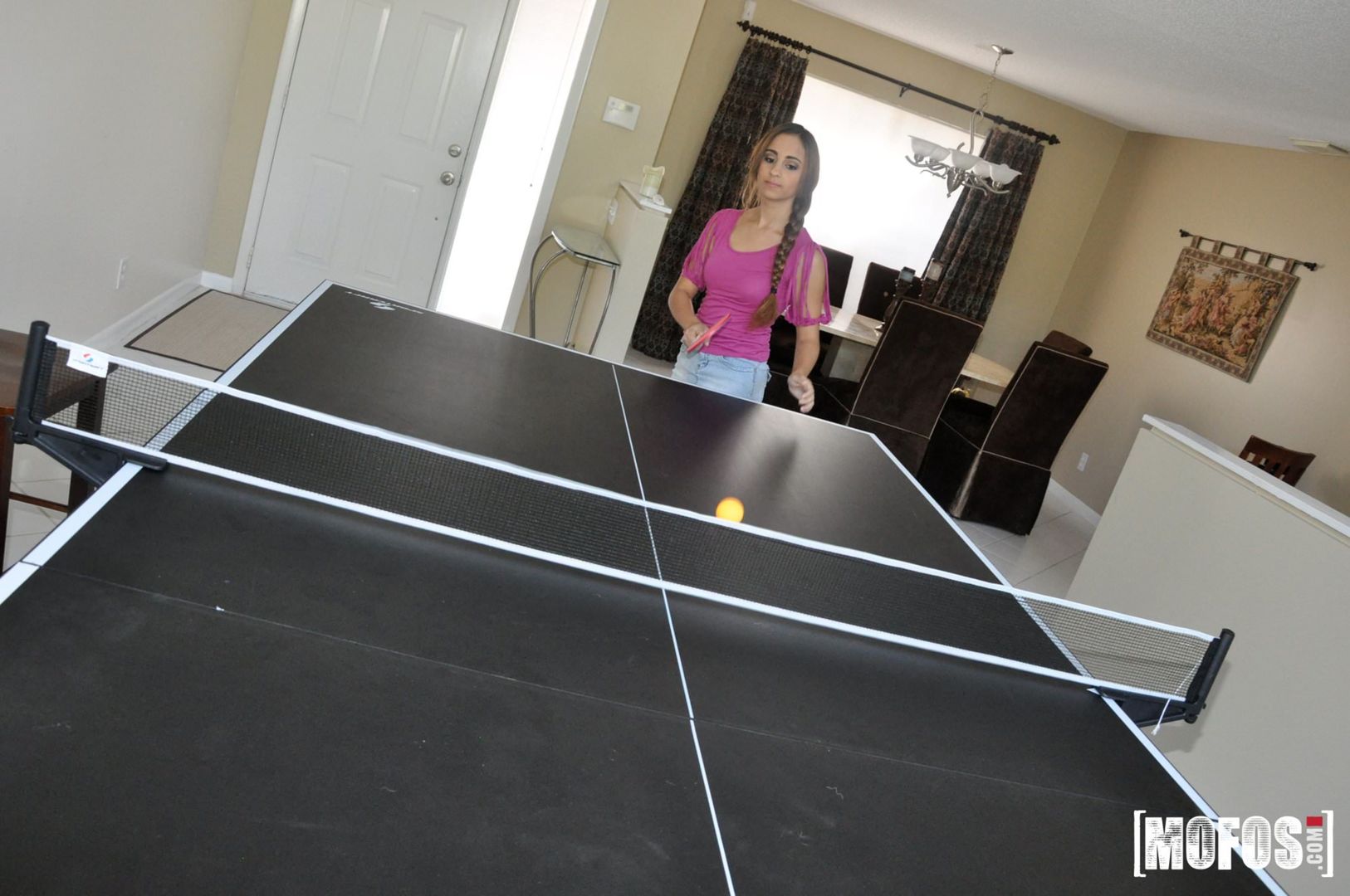 Sucking Balls at Table Tennis