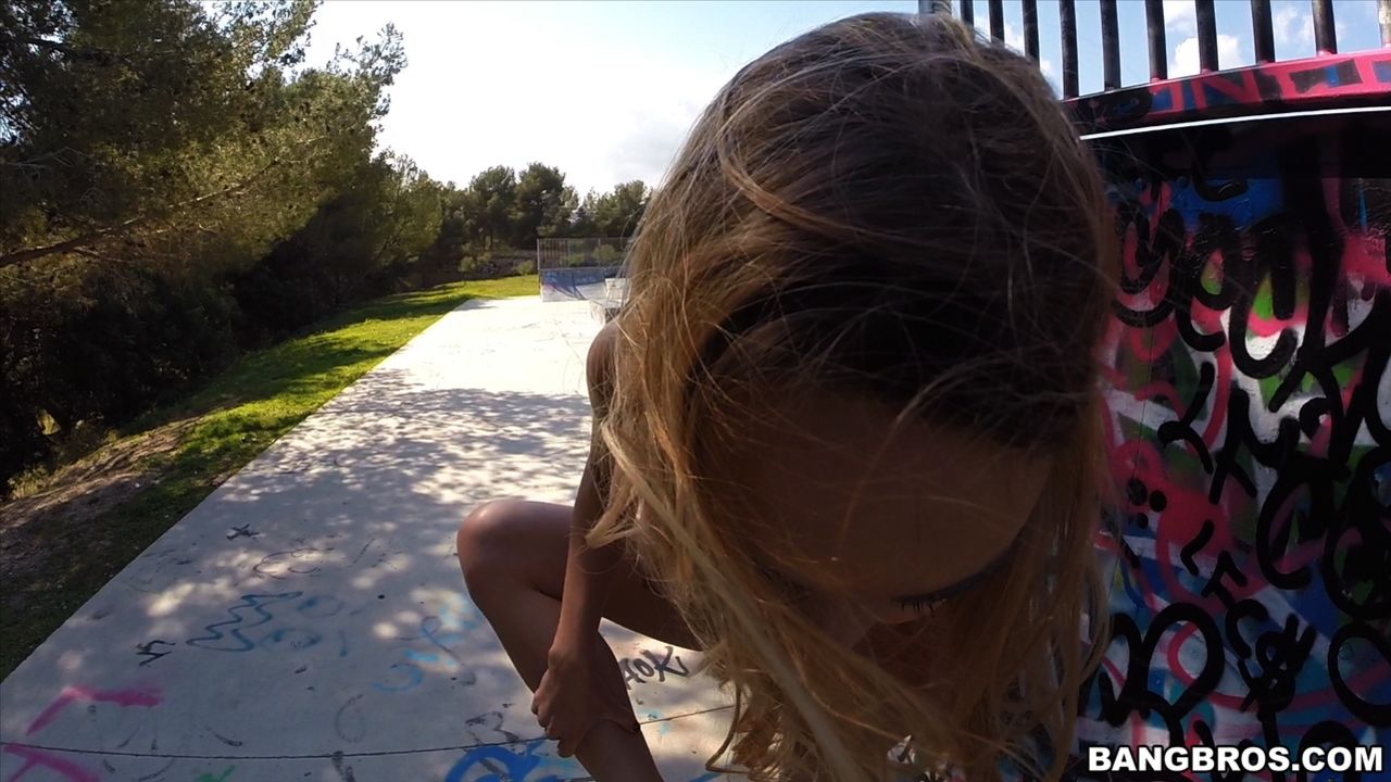 Erica Fontes puts her fuck skills to the test